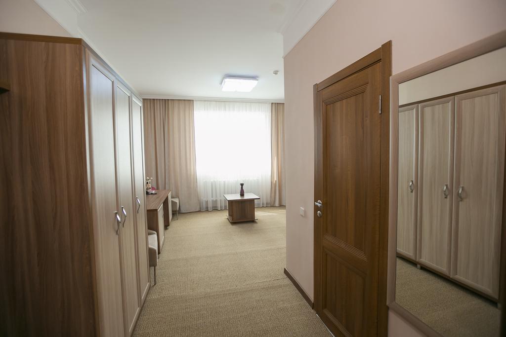 Kel Inn Hotel Astana Exteriör bild