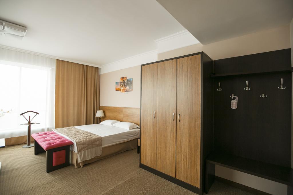 Kel Inn Hotel Astana Exteriör bild